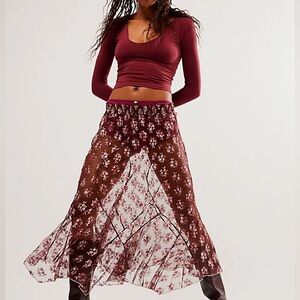 Free People Talk that Talk Skirt Sheer Floral Lace Mesh Skirt size M Medium NWT